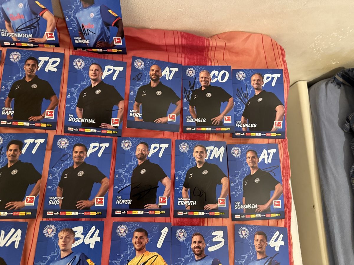 Autografi: Autogrammkartenset Hollenstein Kiel – Usato da Rüschlikon venduto da andi_841 2