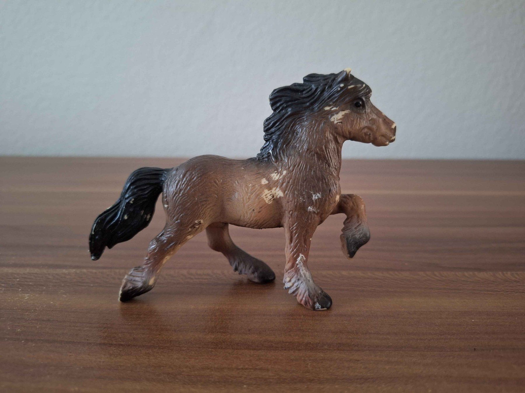 Bullyland Giocattoli: Islandpferd Bullyland Antiquariat – Usato da Grenchen venduto da LadyCalis