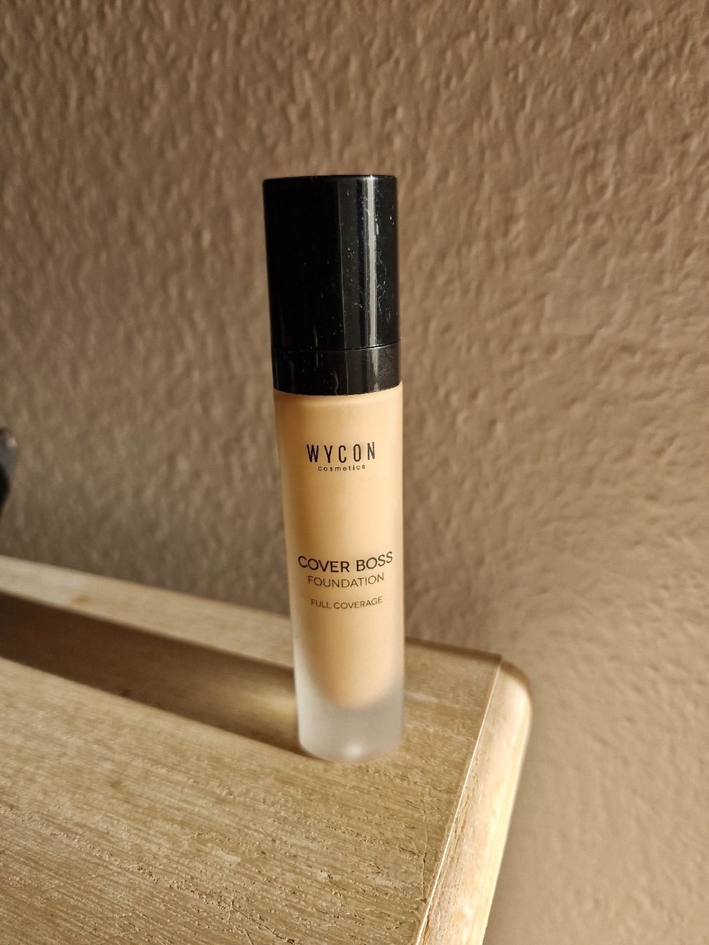 Make-up: Fond de teint Wycon Cover Boss – Nuovo (secondo la descrizione) da Perly venduto da dayna_46