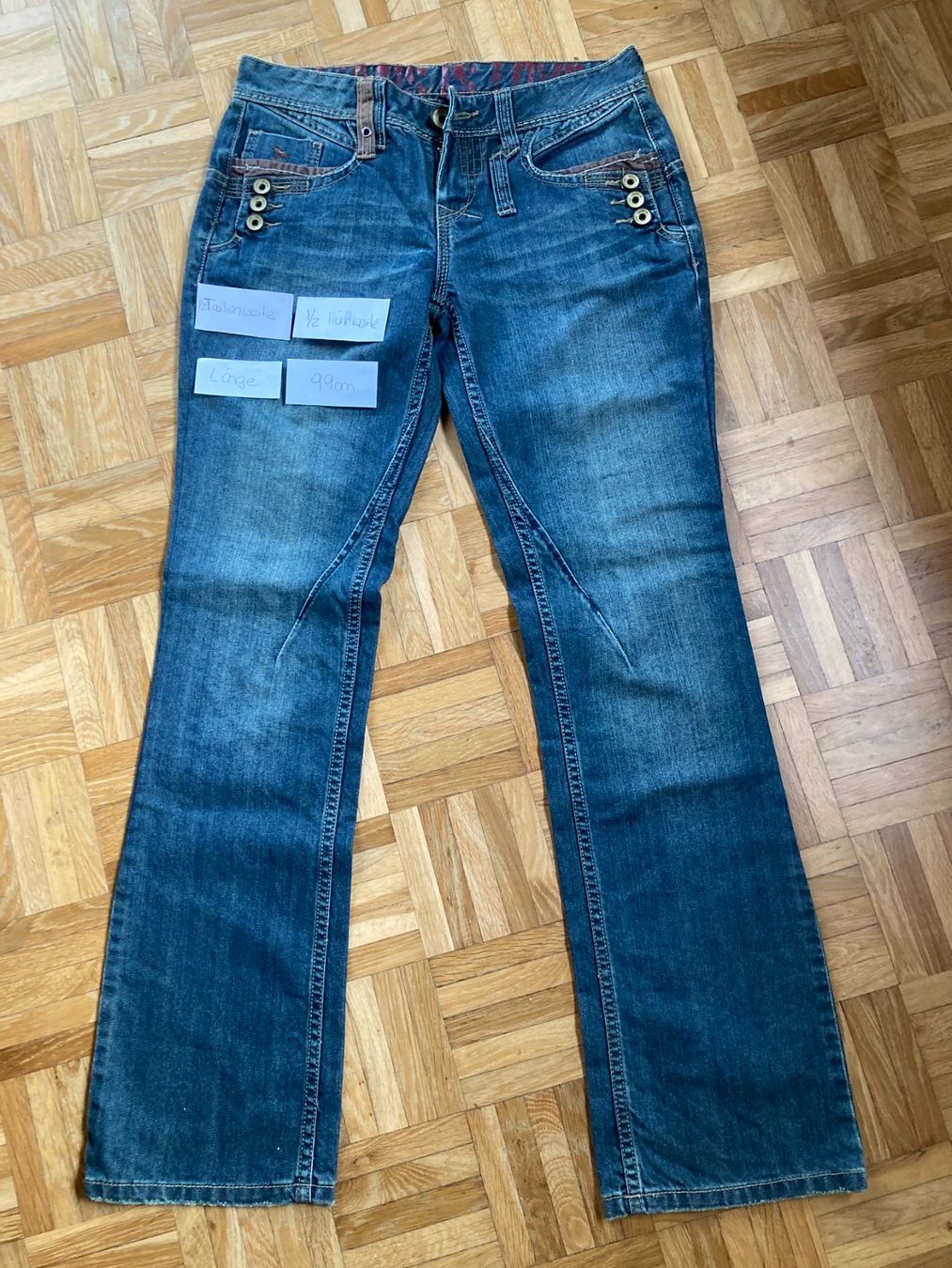 Lotti di vestiti: Kleiderpaket – Usato da Balsthal venduto da dasesaro 2