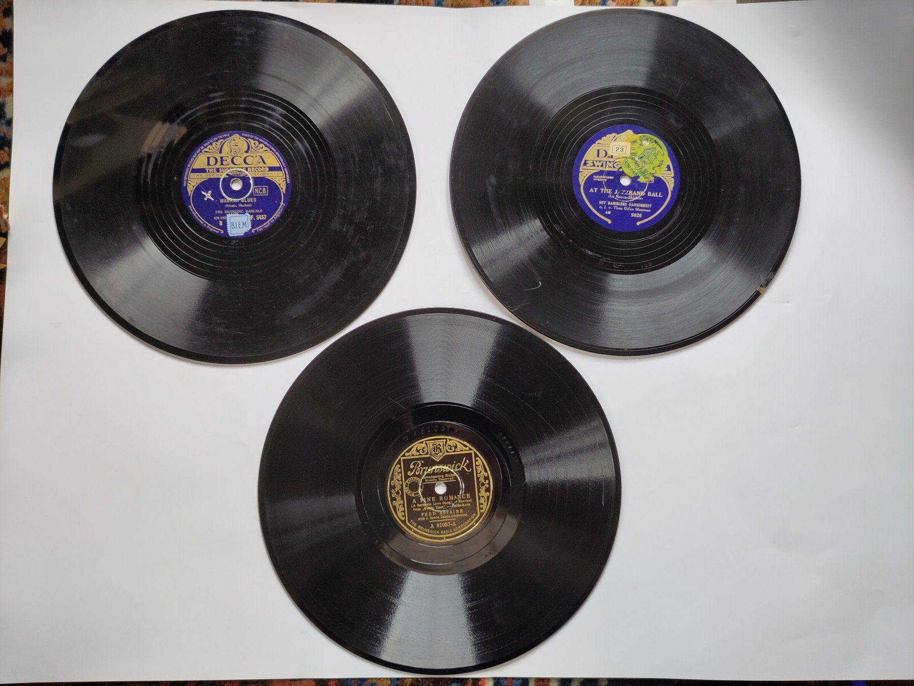 Dischi in vinile: 12 x Swing-Schellacks, Teddy Stauffer, Count Basie in Album – Usato da Schaffhausen venduto da RolfMeister 8