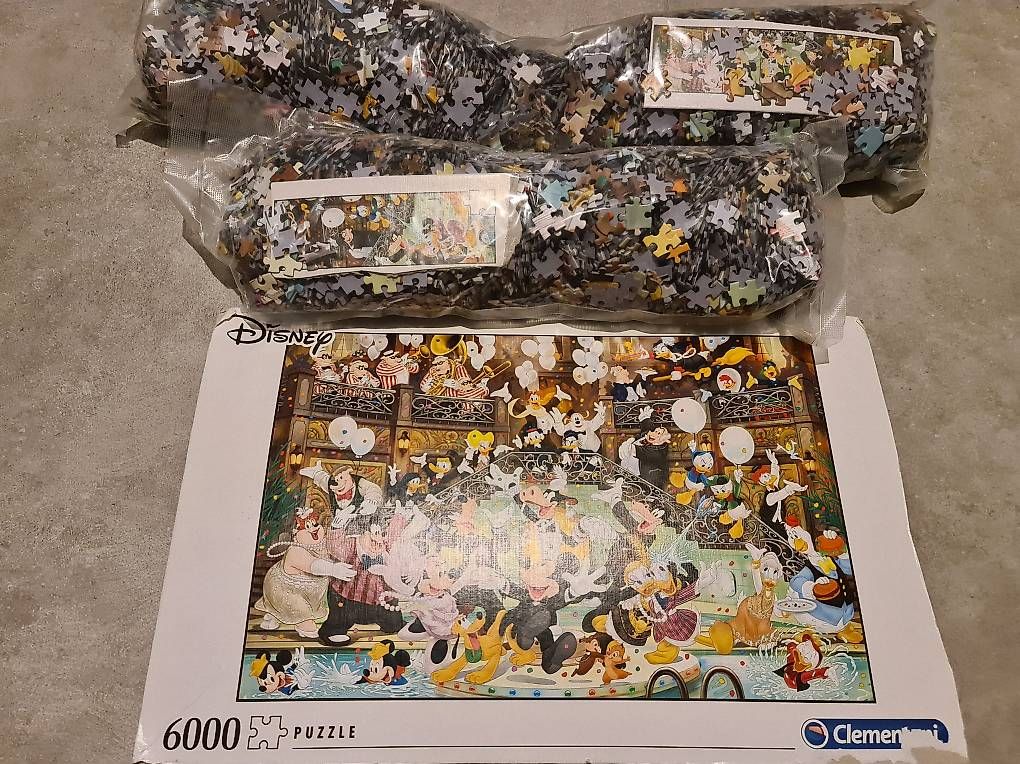 Puzzles: Puzzle Clementoni 6000 pièces Disney – Gebraucht aus L'Orient von eug_pqj5