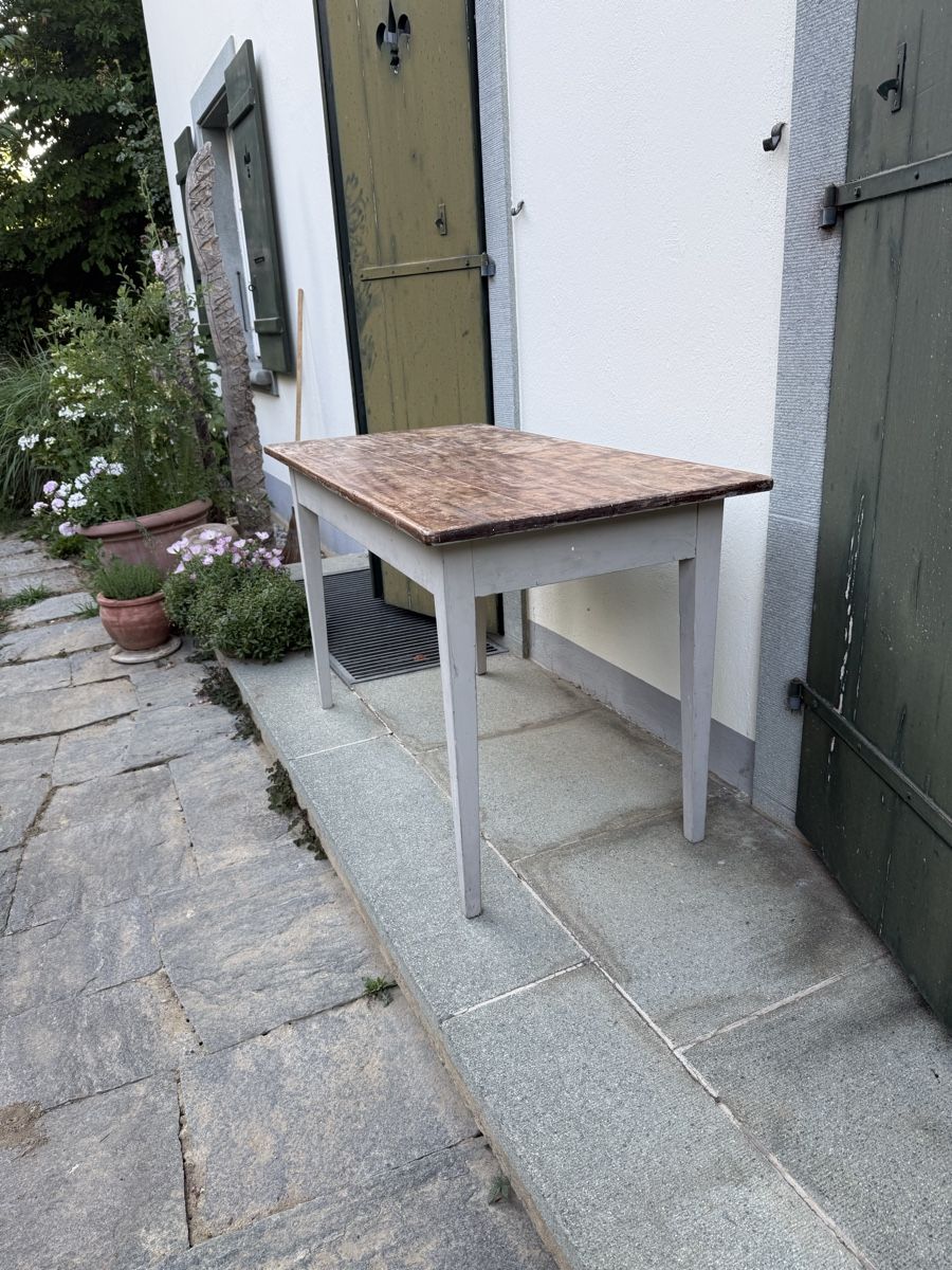 Tische: Holztisch 125 Antik – Gebraucht aus Bern von Hibing 5