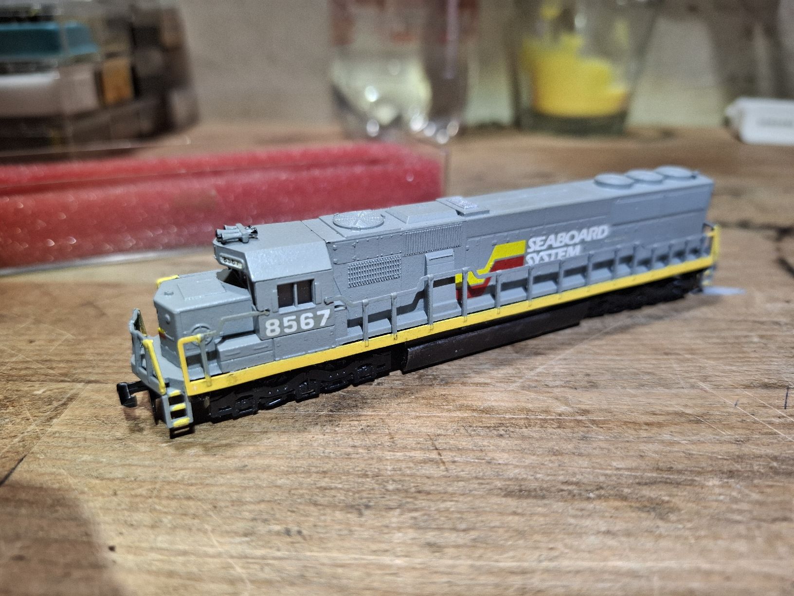 Modellini di ferrovie: Spur N Diesellok Seaboard System 8567 – Usato da Flaach venduto da maniv6 1