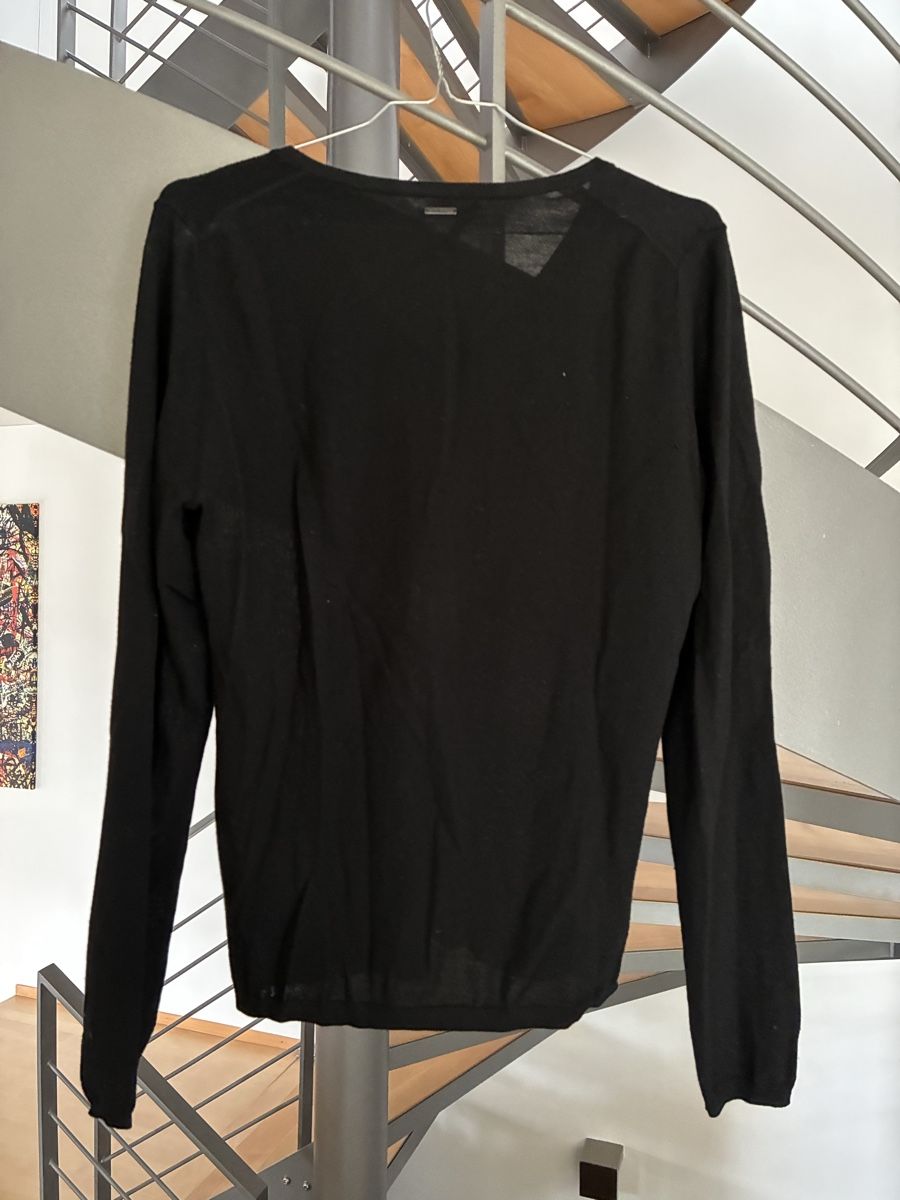 Joop Maglioni & Felpe: Joop klassischer Wollpullover Gr. 38 – Usato da Wollerau venduto da Christina1101 1