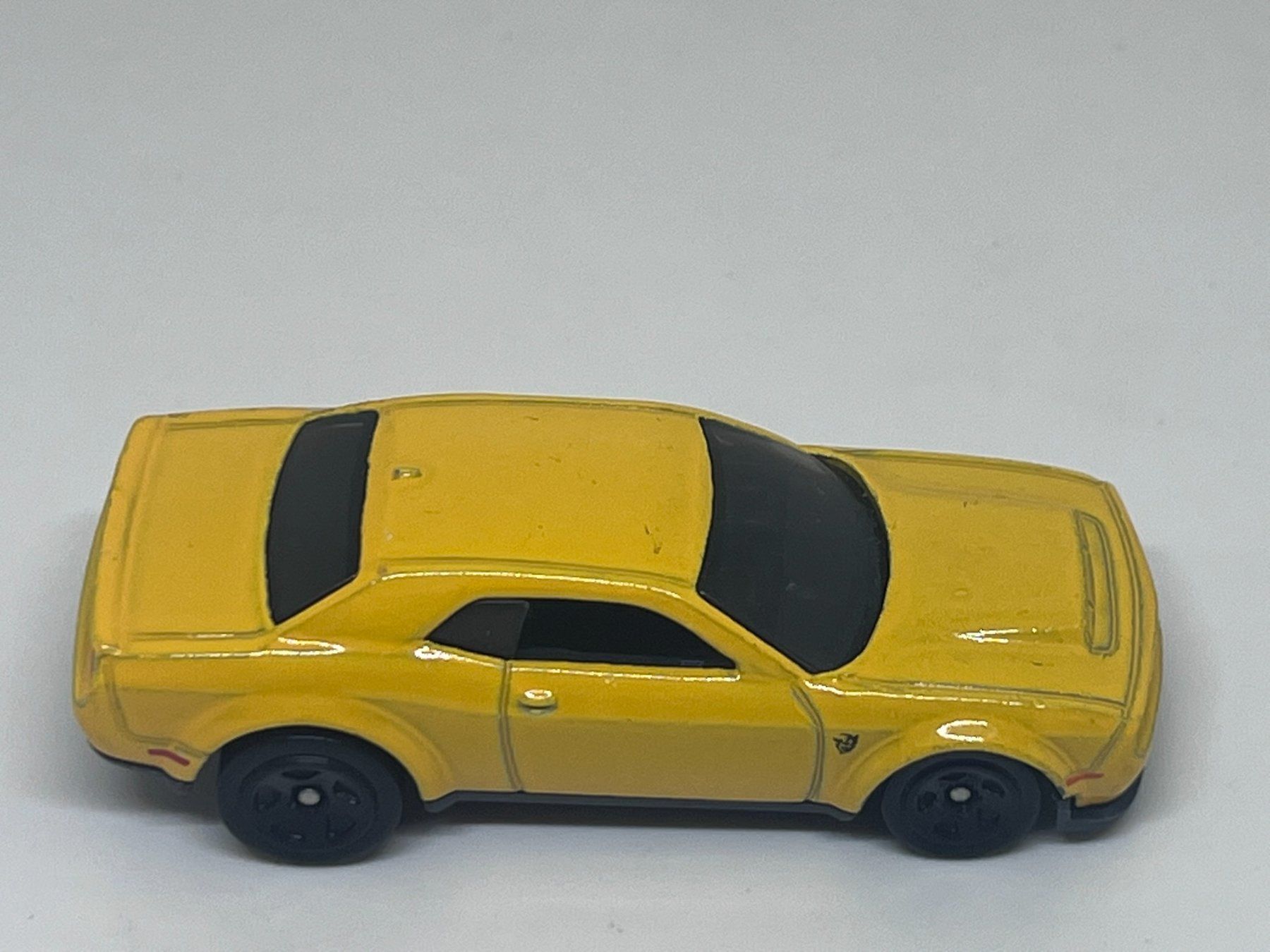 Hot Wheels Modellini d'auto: Hot Wheels '18 Dodge Challenger SRT Demon #41 – Usato da Wildegg venduto da LaaBoutique 1