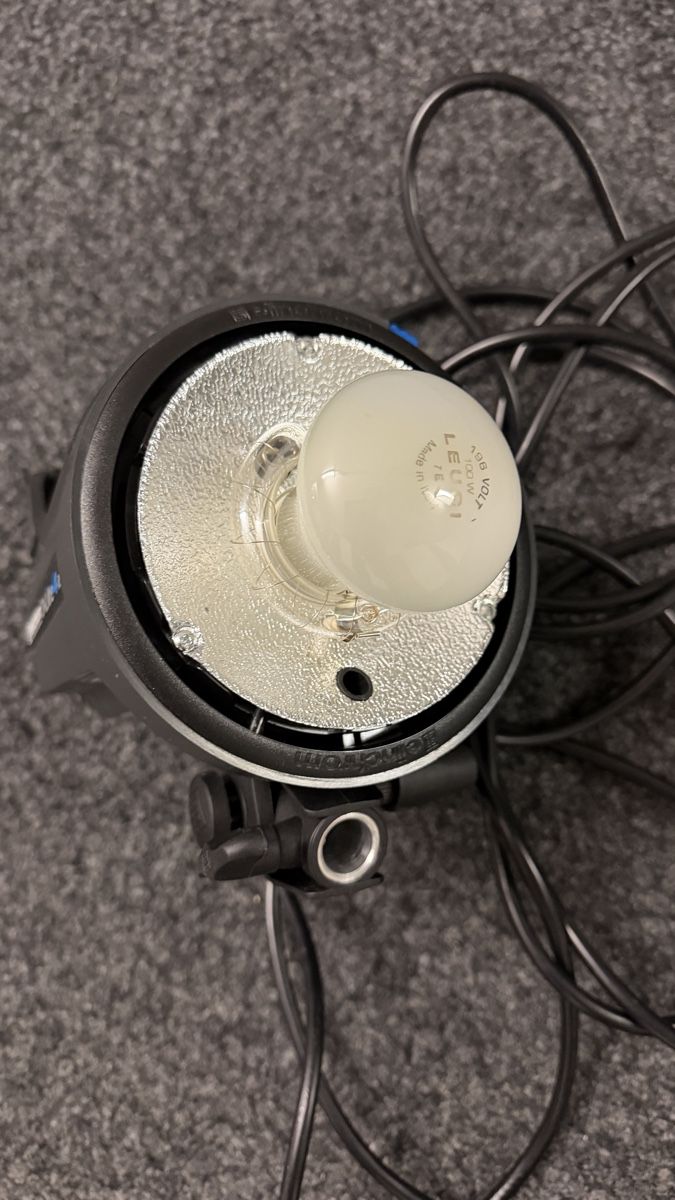 Elinchrom Blitze: Elinchrom D-Lite 4 it Studioblitz - Top Zustand! – Gebraucht aus Thun von BanjoDan 2