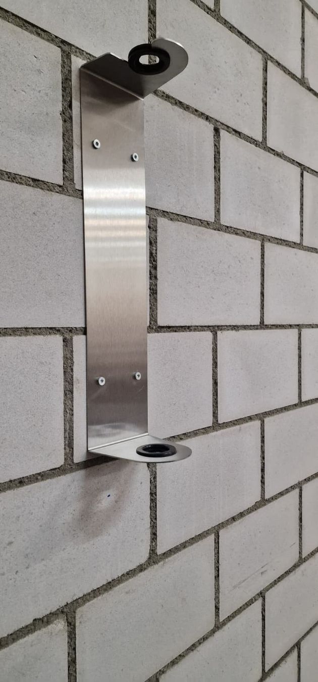 Installations sanitaires: Demineralisierungs Wandstation MEDIUM inkl. Messcomputer mc1 – Neuf avec emballage d'origine à Chur par IONTEQ 1