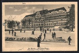 St. Moritz, Suvretta-Haus mit Eisläufer