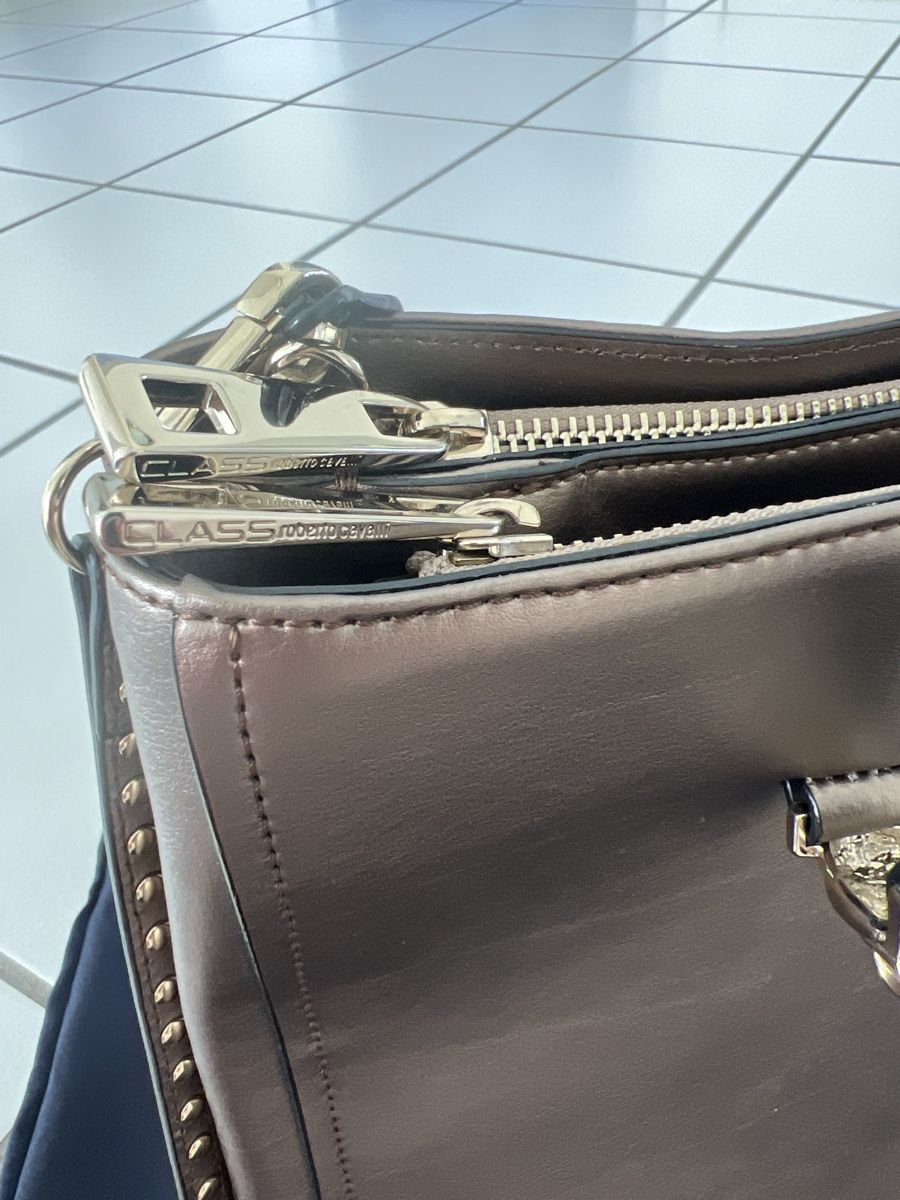 Roberto Cavalli Borse da donna: Roberto Cavalli Tasche Class Damenhandtasche beige – Nuovo (secondo la descrizione) da Oberuzwil venduto da DanaB01 1