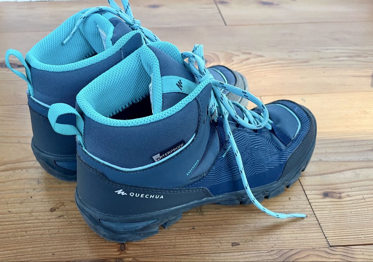 Decathlon Herrenschuhe: Comme neuves-chaussures de randonnée imperméables T37 – Gebraucht aus Oberrieden von fre_5vvl 1