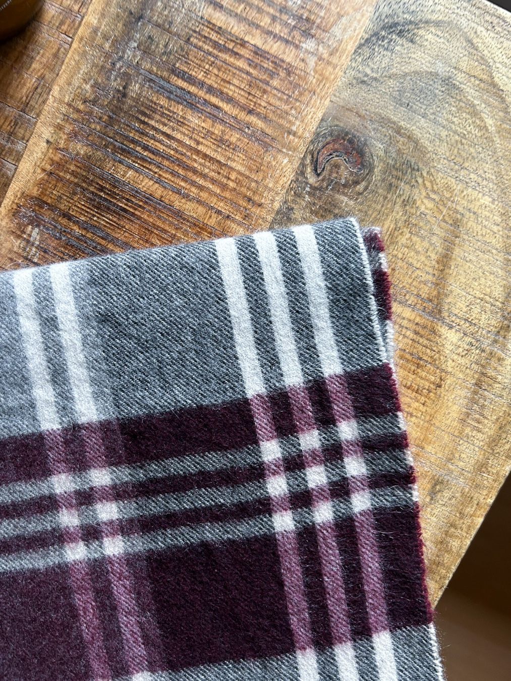 Foulard & Sciarpe: Black Brown 100% Cashmere Schal – Usato da Illnau venduto da Monkky 6