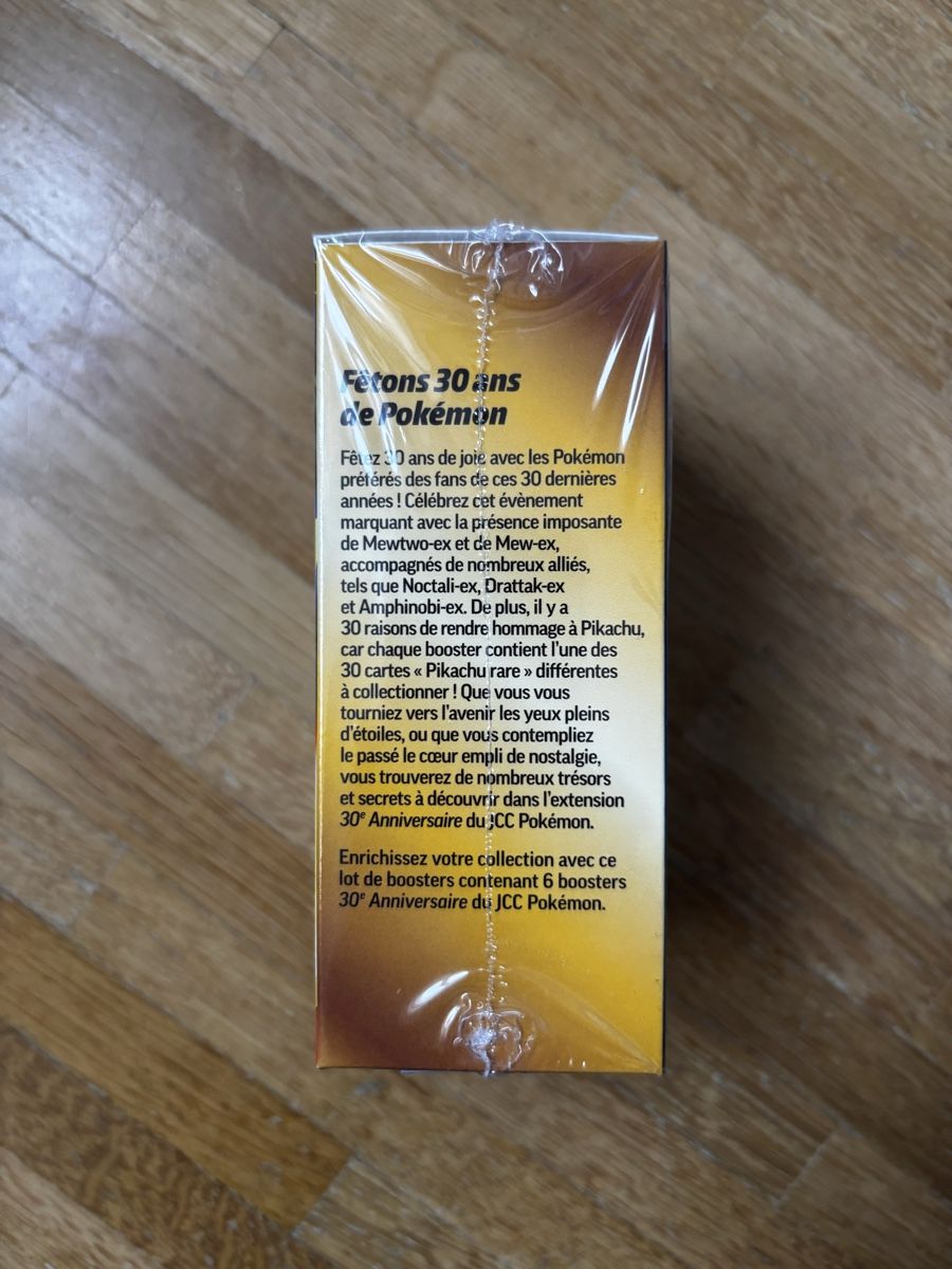 Pokémon Carte collezionabili: Bundle pokémon 30 ans français – Nuovo e nell'imballaggio originale da La Chaux-de-Fonds venduto da Elora237 1