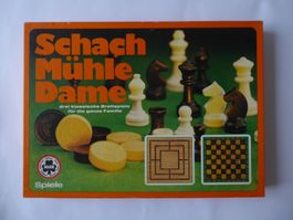 3 Spiele, Dame, Mühle Schach, Holzfiguren, KLEE