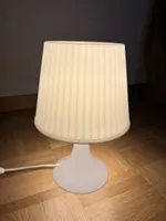 Tischlampe weiss Ikea
