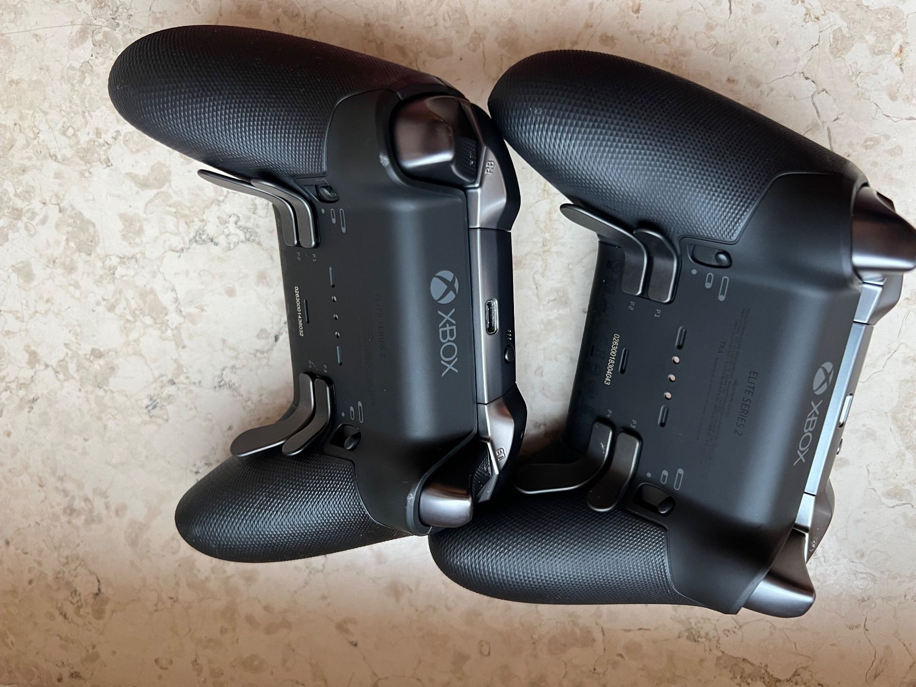 Microsoft Controller: 2 x  Elite 2 XBOX Controller/Top Zustand! – Gebraucht aus Liestal von Berr 1
