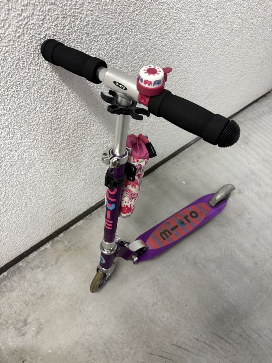 Micro Kickboard: MICRO SPRITE LED – D'occasion à Richterswil par Schoetto