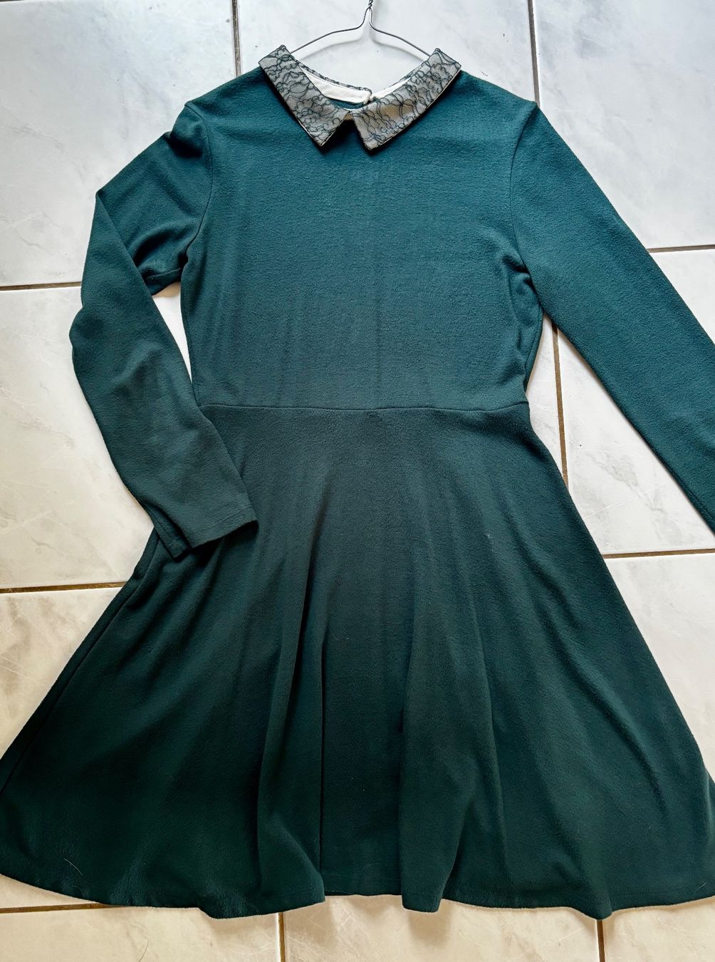 Kleider: Springfield green dress Size L – Gebraucht aus Füllinsdorf von MaiiaM