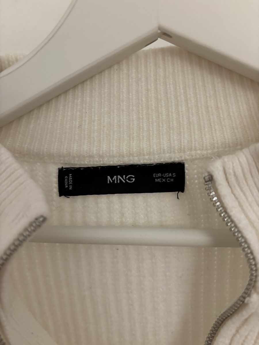 Mango Pullover & Sweatshirts: Mango Jumper – Gebraucht aus Peseux von Meea97 3