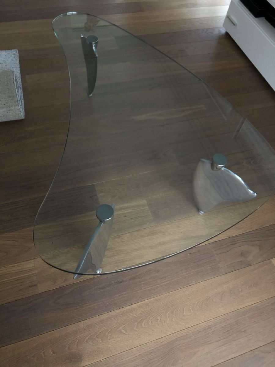 Bicchieri: Designer Glas Couchtisch, Nierenform – Usato da Wettingen venduto da Arela 2
