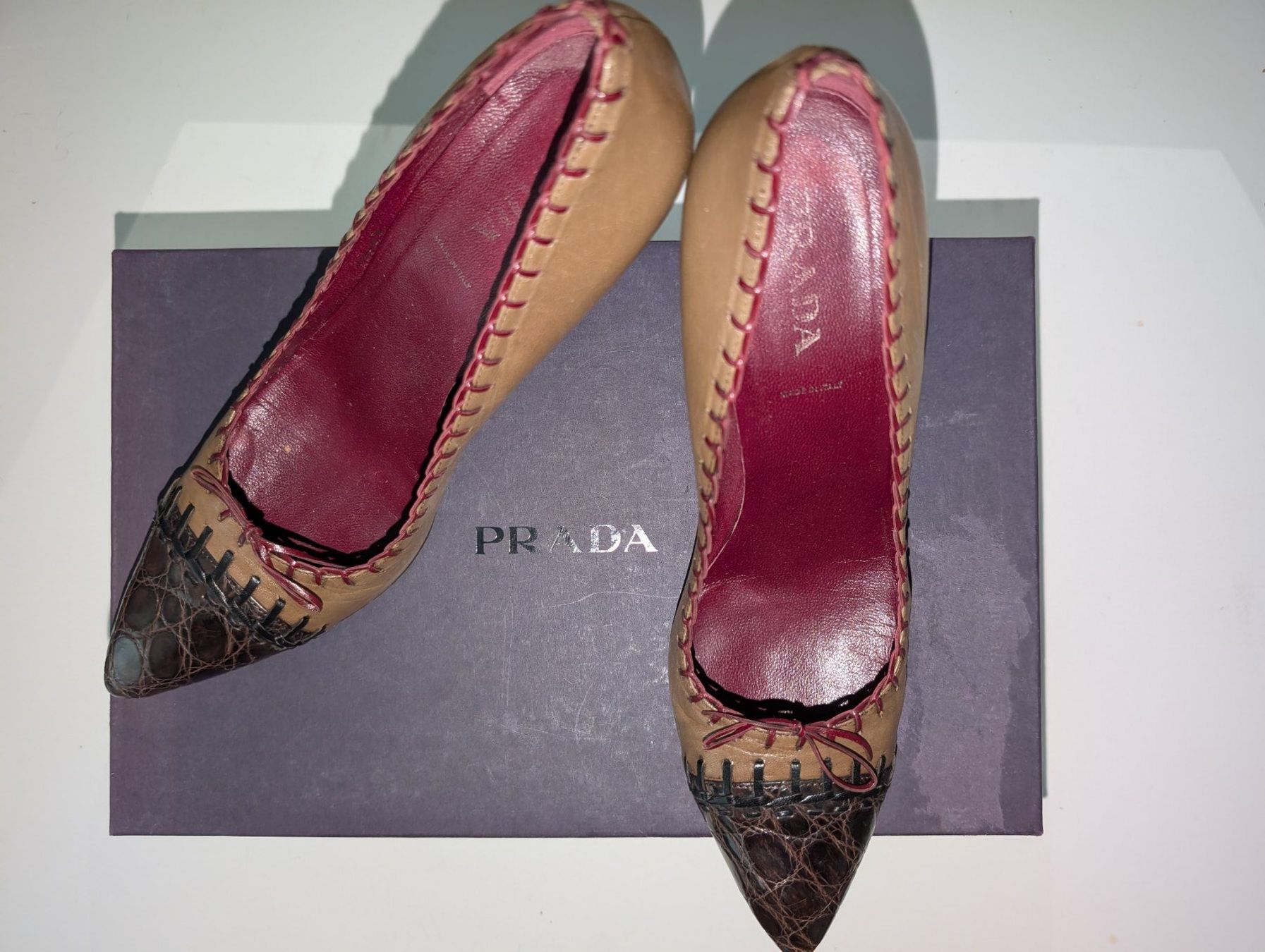 Prada Scarpe da donna: PRADA Lederschuhe, Gr. 38.5 – Usato da Ermatingen venduto da Hanni_und_Nanni