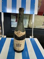 Vin rouge Volnay 1962 de Moucheron, état ancien brut