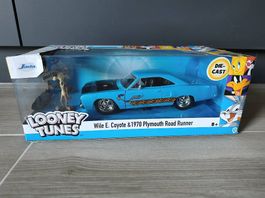 Jada Looney Tunes  1970 Plymouth