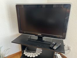 Philips Fernseher mit zwei Fernbedienungen