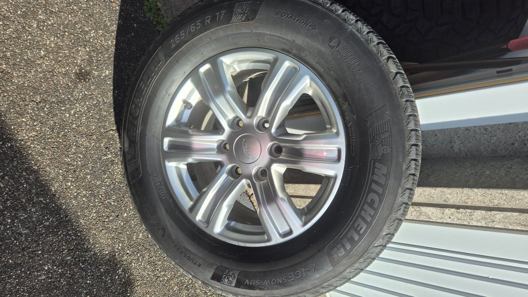 Ford Pneumatici & Ruote complete: Winterkompletträder Ford Ranger – Usato da Rheinfelden venduto da sonnenbuumen 2