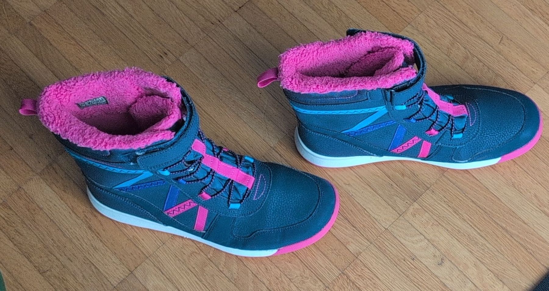 Merrell Schuhe für Mädchen: Kinder Winterschuhe Grösse 38 gebraucht – Gebraucht aus Schwerzenbach von _charme_