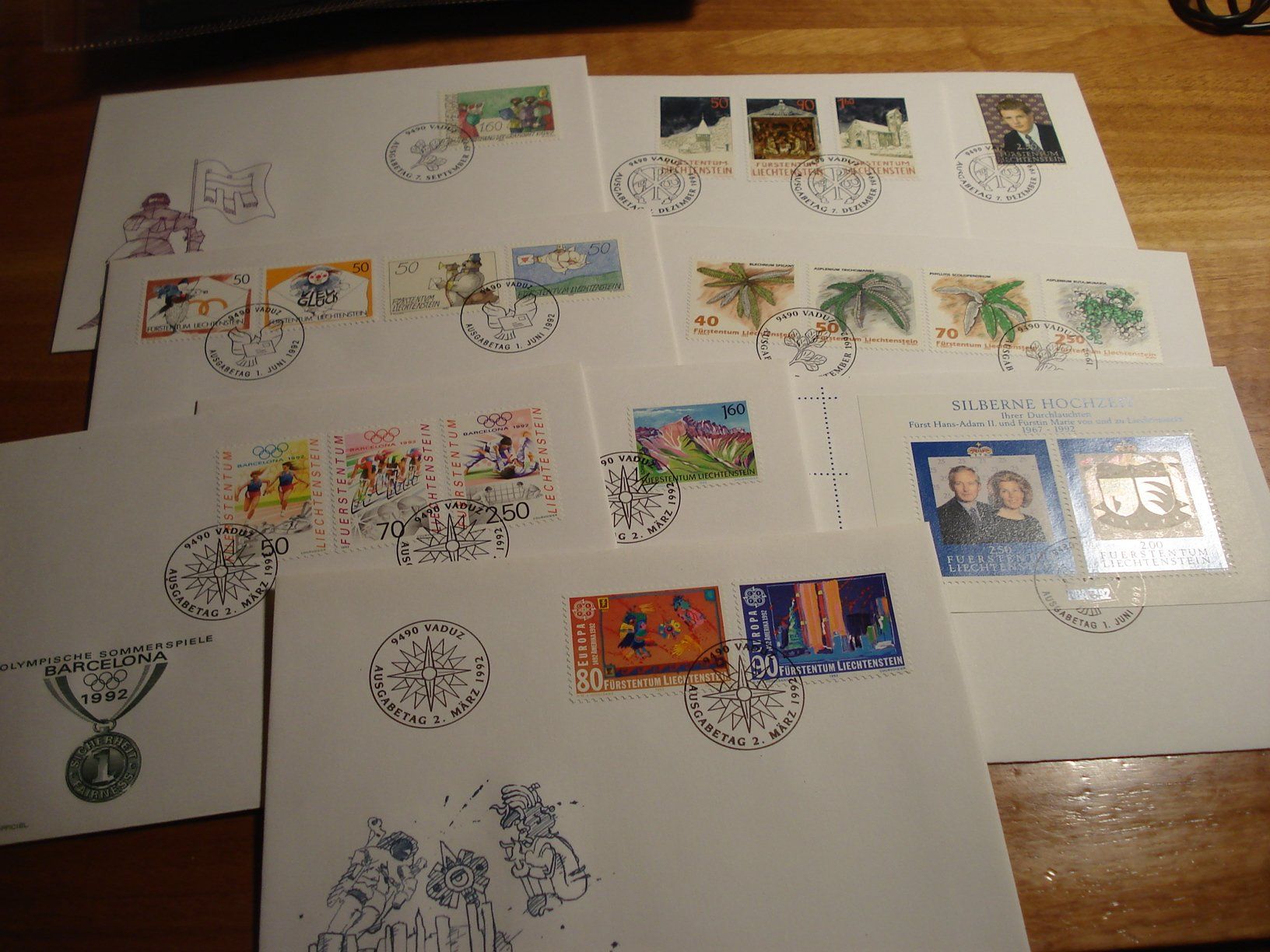Tous les timbres: Liechtenstein Set FDC 1982, 9 Belege, mit Blocks – D'occasion à Niederwil AG par morostahu 1