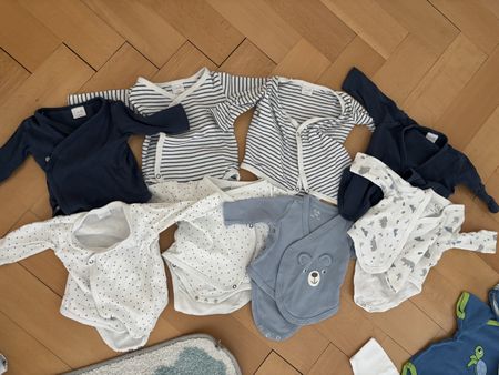 Baby Wickelbodys C&A und Smile Set Grösse 50 56