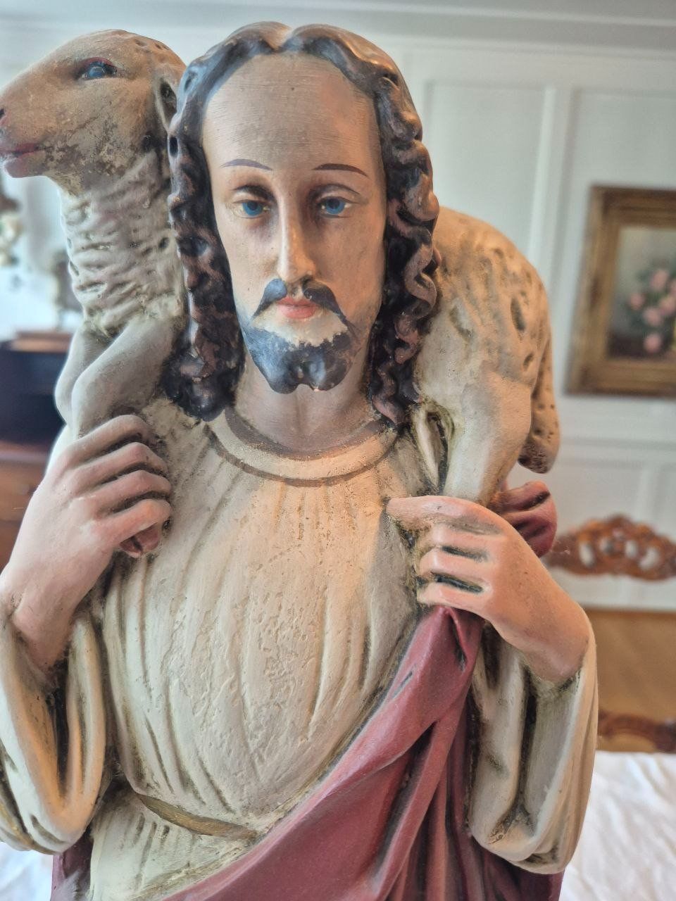 Statuette: Antike Jesusfigur mit Schaf Gips, ca. 1920 – Usato da Speicher venduto da Ramtha1