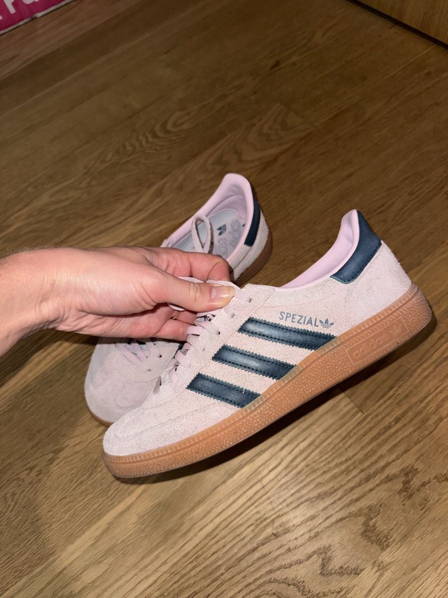 Adidas Damenschuhe: Suede Adidas Gazelles  – Gebraucht aus Bottmingen von Itsclaire 4