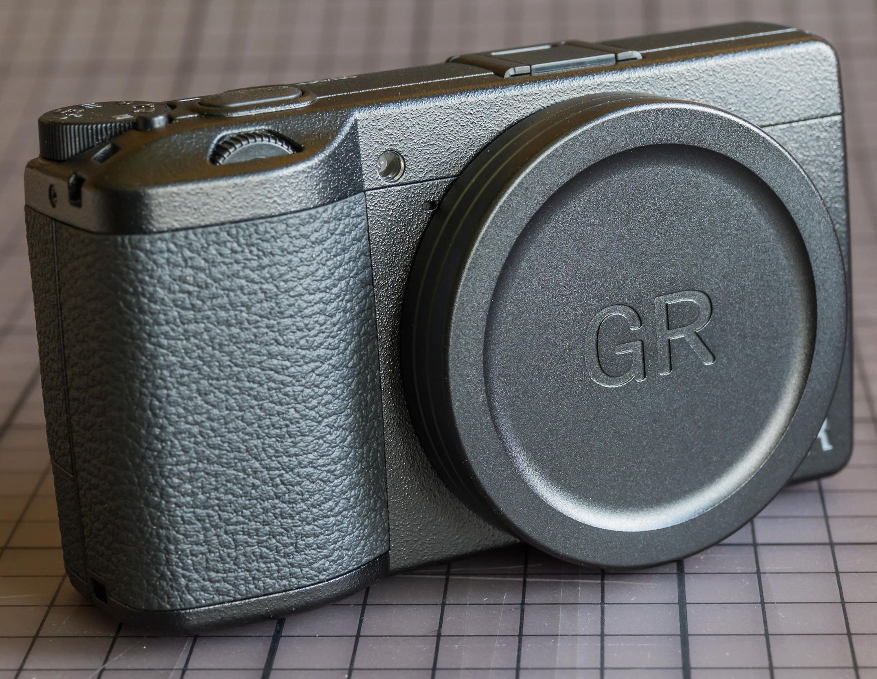 Ricoh Kamera: Ricoh GR IIIx – Gebraucht aus Adetswil von  2