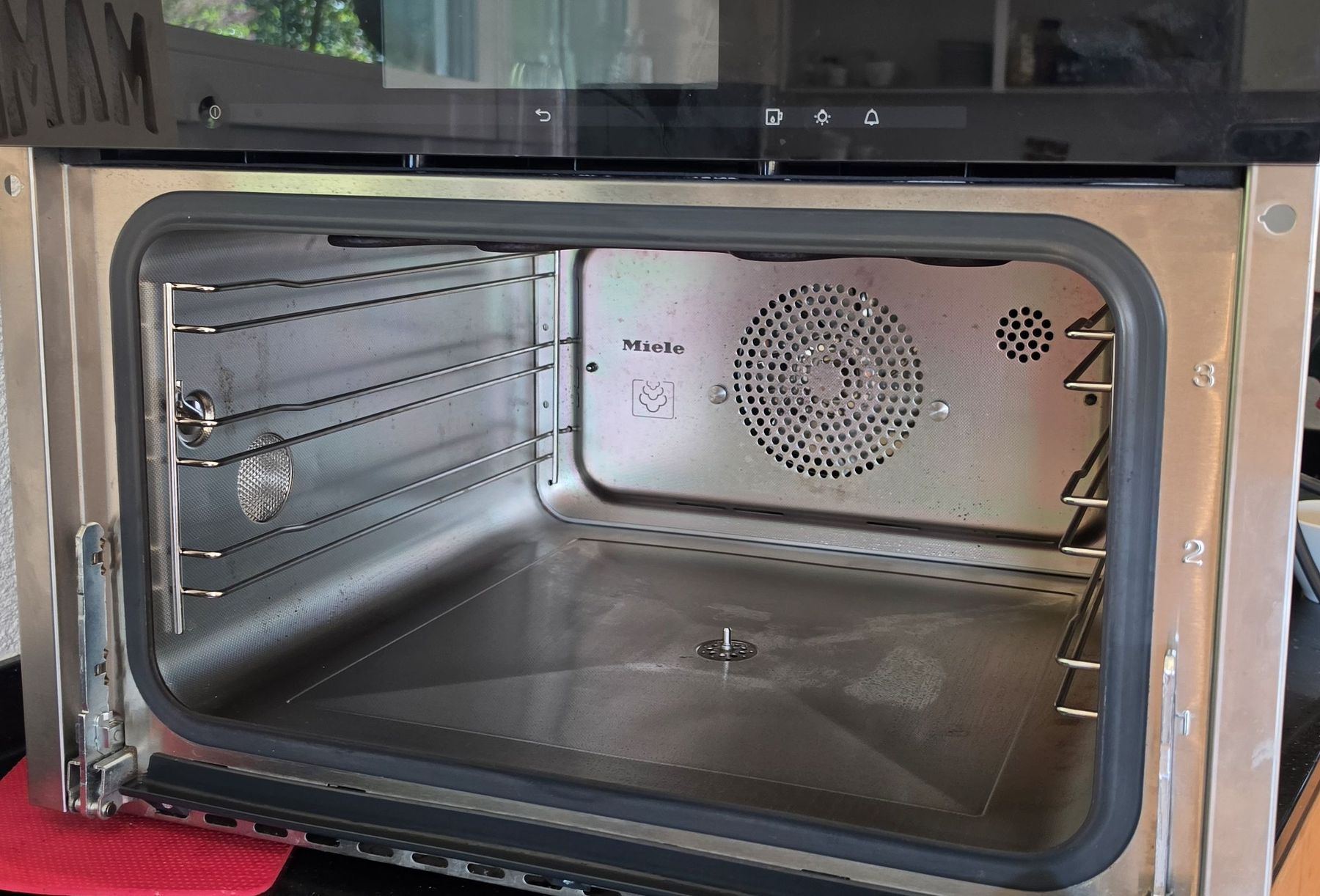 Miele Elettrodomestici da cucina: Miele Combi Dampfgarer DGC 6800 – Difettoso da Buchberg venduto da rangerbob1