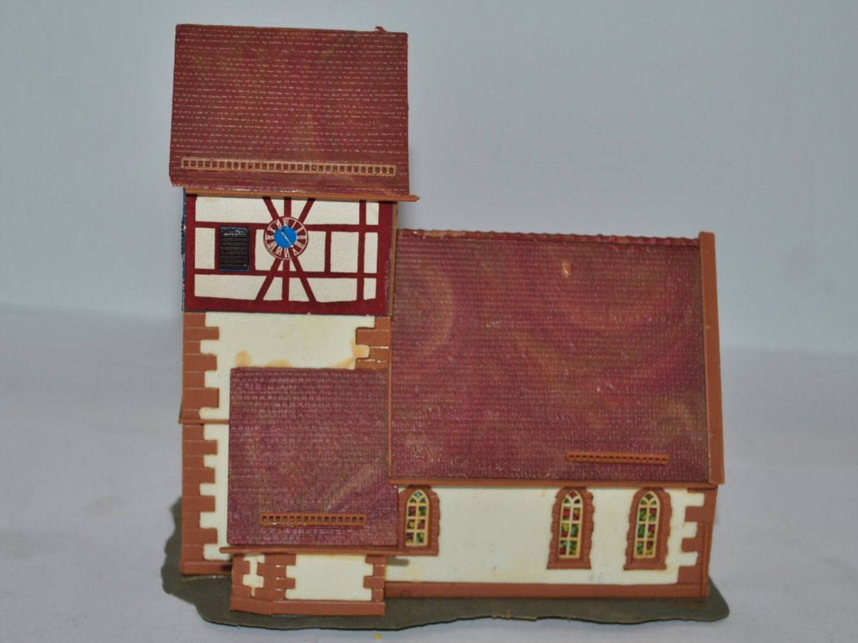 Kibri Modellini di ferrovie: Kibri Kirche 37027 (MTM121) – Usato da Aarwangen venduto da Leg_10439 2