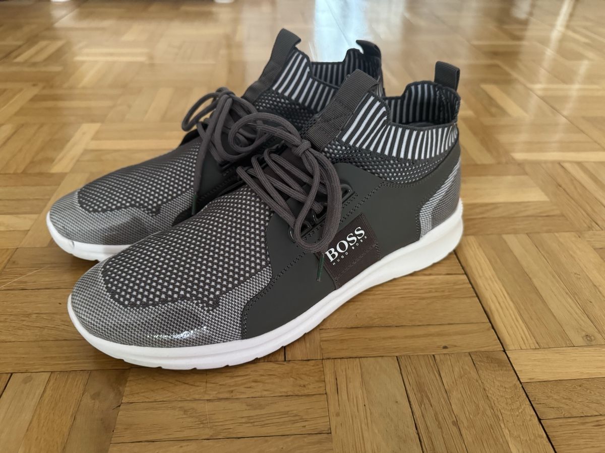 Hugo Boss Herrenschuhe: Hugo Boss Schuhe gr. 43 – Neu (gemäss Beschreibung) aus Sissach von D.Siech