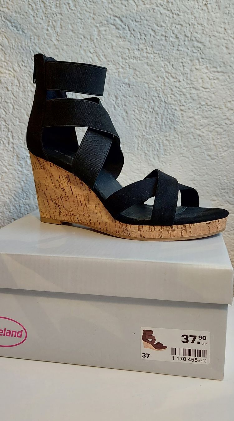 Graceland Scarpe da donna: Keilsandalette Black Gr 37 - NEU – Nuovo e nell'imballaggio originale da Zizers venduto da toasty01 5