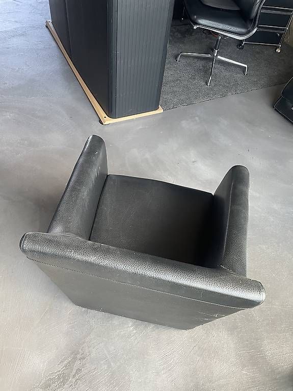 Poltrone: Schöner schwarzer Kunstleder Design Sessel – Usato da Buchs SG venduto da Tomxxx 2