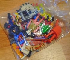 Playmobil - Diverse Einzelteile/Pferde, Figuren etc.