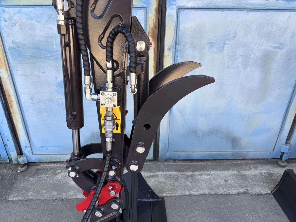 Bagger: Bagger Rhinoceros XN10-8 / 1.0t – Neu (gemäss Beschreibung) aus Courgevaux von Querly 6