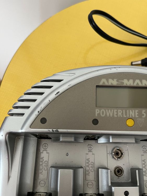 Ansmann Powerline 5 LCD - Batterieladegerät | Kaufen auf Ricardo