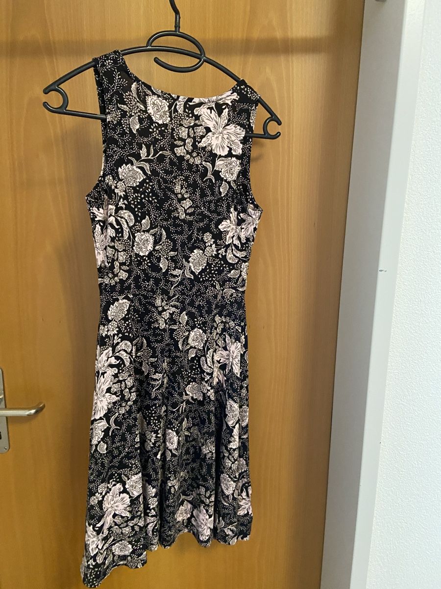 Vestiti: Sommerkleid – Nuovo (secondo la descrizione) da Ausserberg venduto da ani_7jqv 1