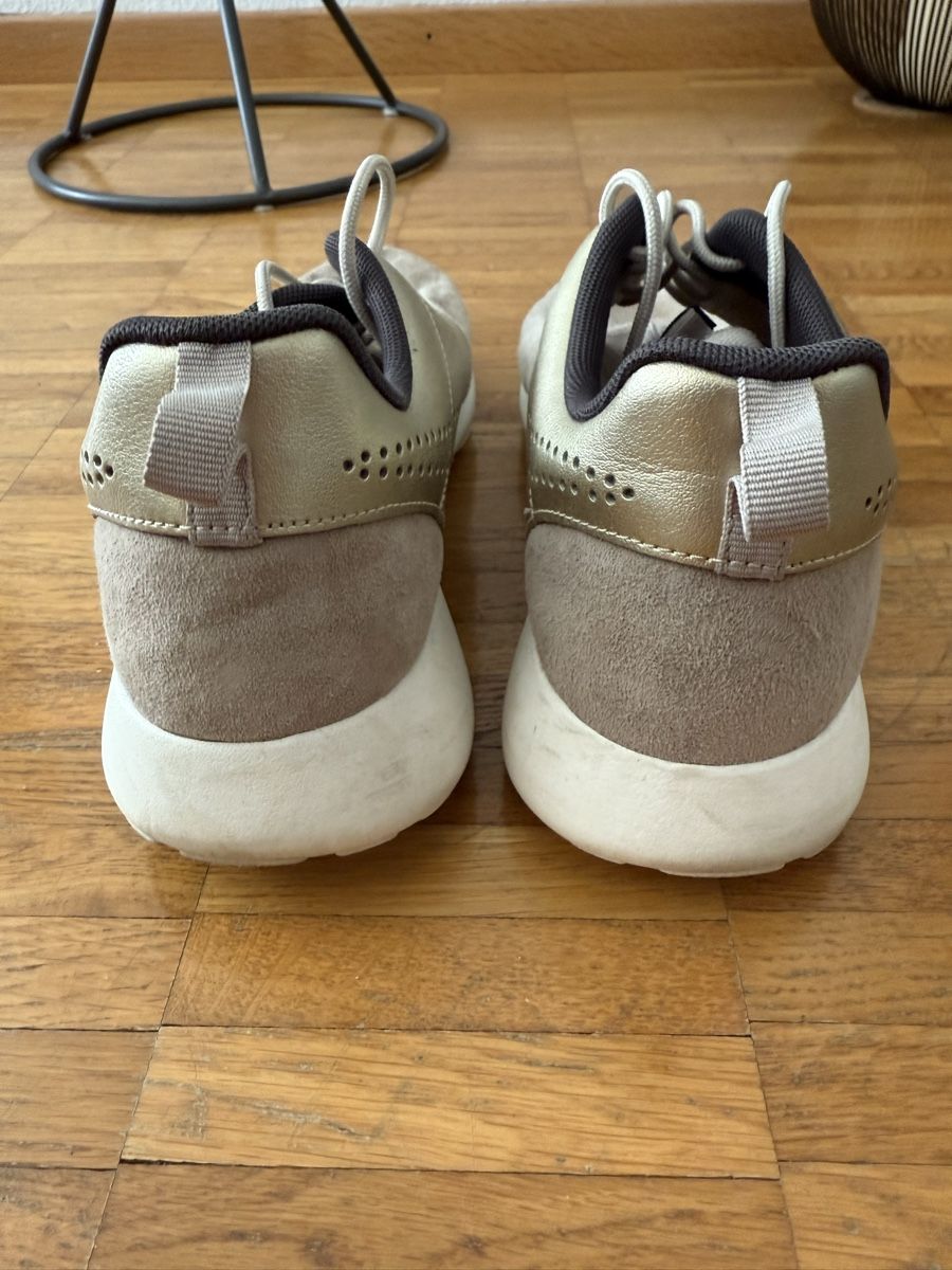Nike Herrenschuhe: Schöne Nike Roshe :) – Gebraucht aus Meilen von TK_ 3