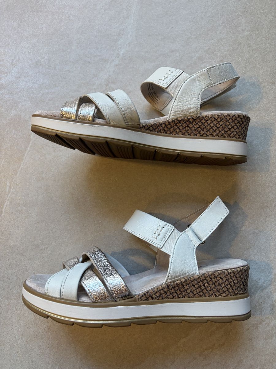Damenschuhe: Sandalette von Caprice – Gebraucht aus Glarus von mephisto67 1
