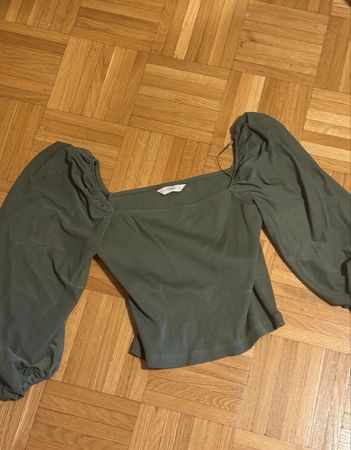Haut manches longues bouffantes 