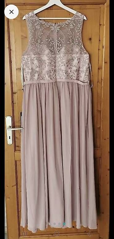 Vestiti: Rosa Abendkleid Grösse 48 – Usato da Walenstadt venduto da nin_a 1