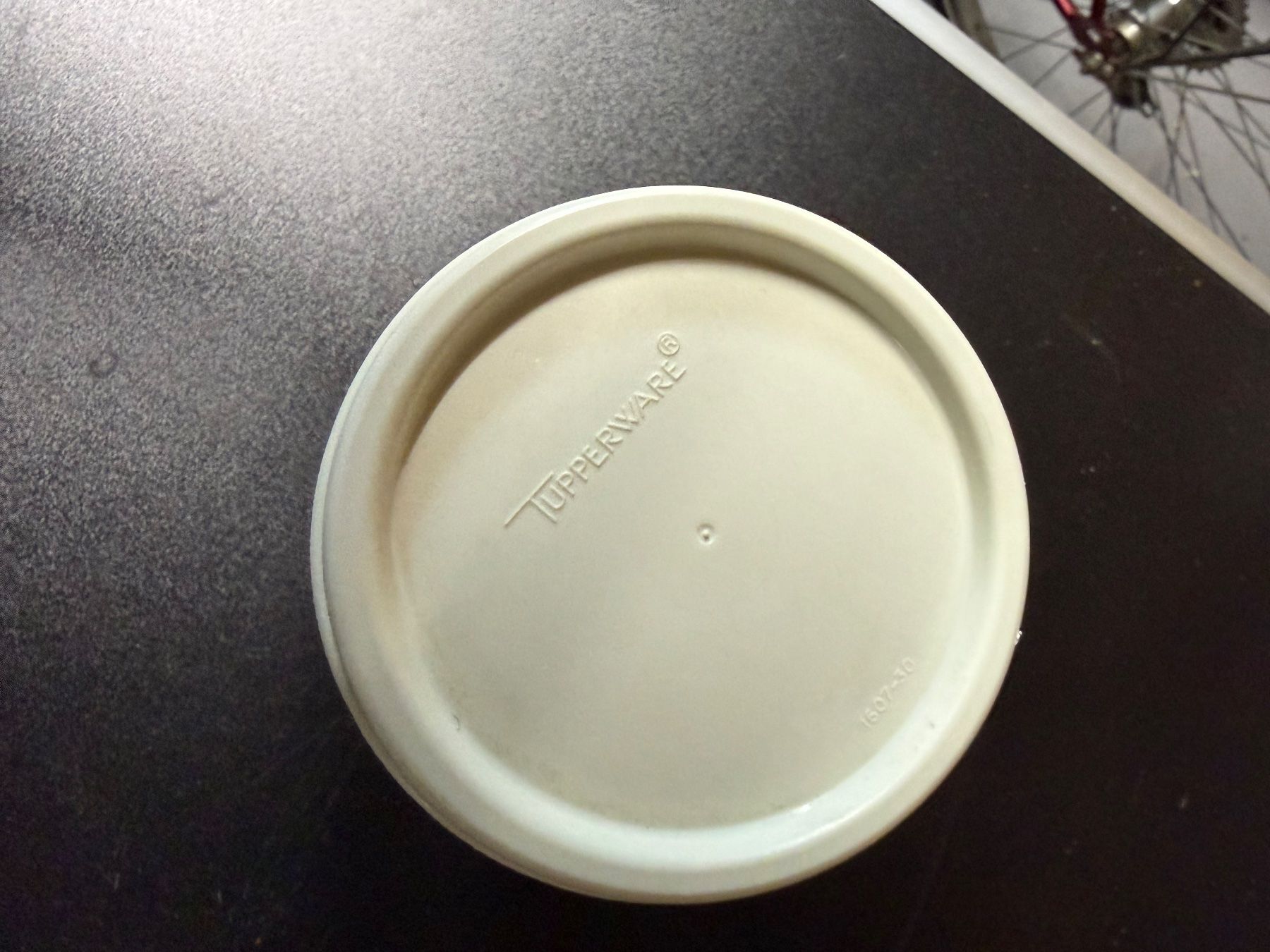 Tupperware Behälter & Ähnliches: Tupperware runder Behälter 650 ml – Gebraucht aus Obergösgen von Andre118 1