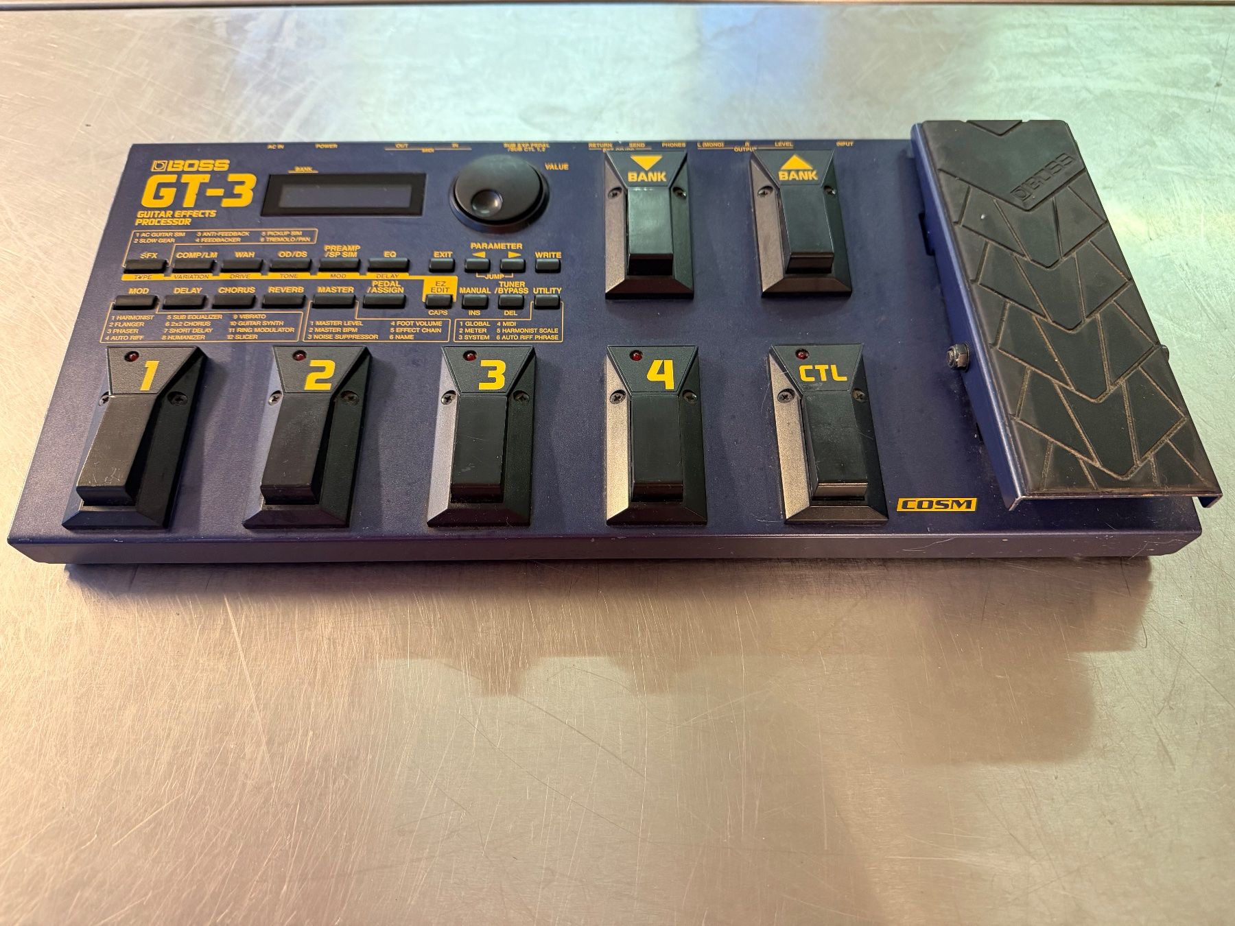 Strumenti musicali: Boss GT-3 – Guitar Effects Processor – Usato da Zürich venduto da raymusic